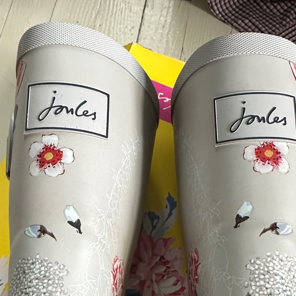 Joules Gray and Blue Floral Rain Boots - Picture 11 of 13